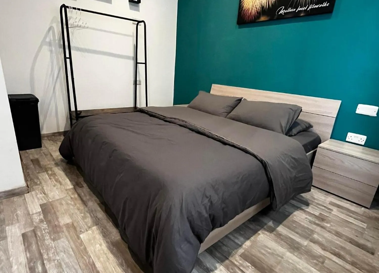 Bookarest Hostel Malta San Ġiljan